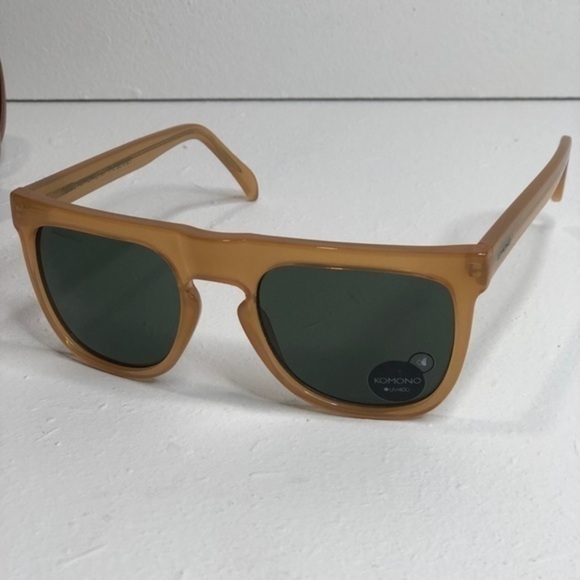 KOMONO Bennet Amber Sunglasses Flat Brow Wayfarer Chunky Frame UV400 NEW - Picture 10 of 12